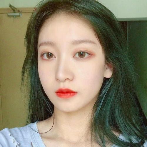 吃瓜明星头像女真人,揭秘女真人生吃瓜明星背后的故事