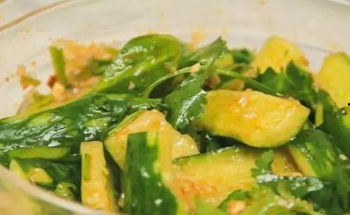 瓜爸与瓜妈吃辣条视频,瓜爸瓜妈的美食冒险之旅