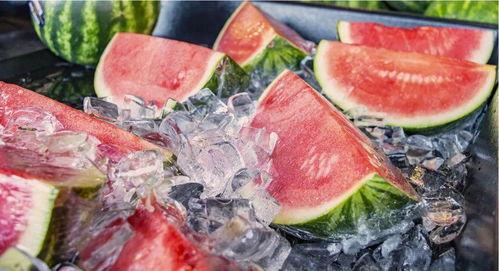 俄乌吃瓜现场,吃瓜群众的现场直击