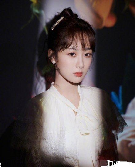 杨紫被吃瓜人黑,娱乐圈的“吃瓜”真相