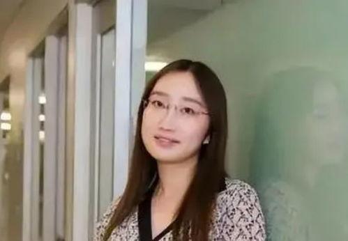 阿姨吃瓜女博主,揭秘网红博主背后的故事