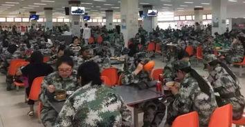 军事专家吃瓜,揭秘军营里的那些“秘密”趣事