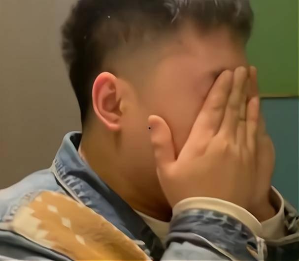 吃瓜女生怀孕视频,视频记录全过程引热议