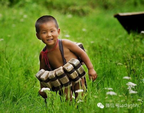 微山吃瓜张蒙,张蒙带你领略地道美食风情