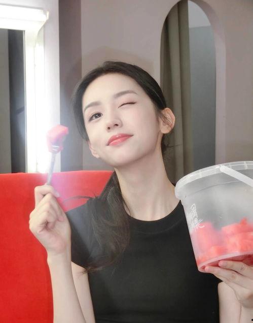 吃瓜妹妹wink,揭秘网络红人的魅力与影响力