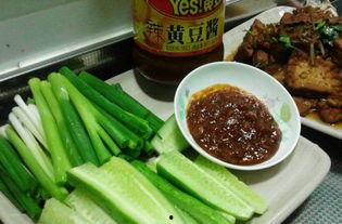 葫芦瓜蘸酱吃,传统美食新体验